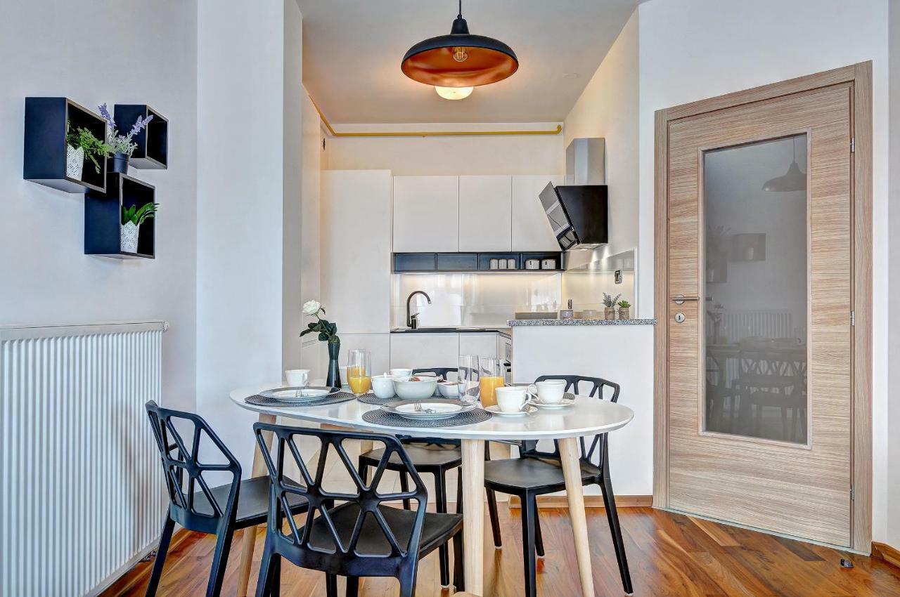 Pr Apartment Fazana Luaran gambar